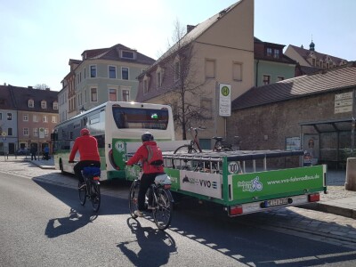 LinieM_mit Fahrradbusanhänger2